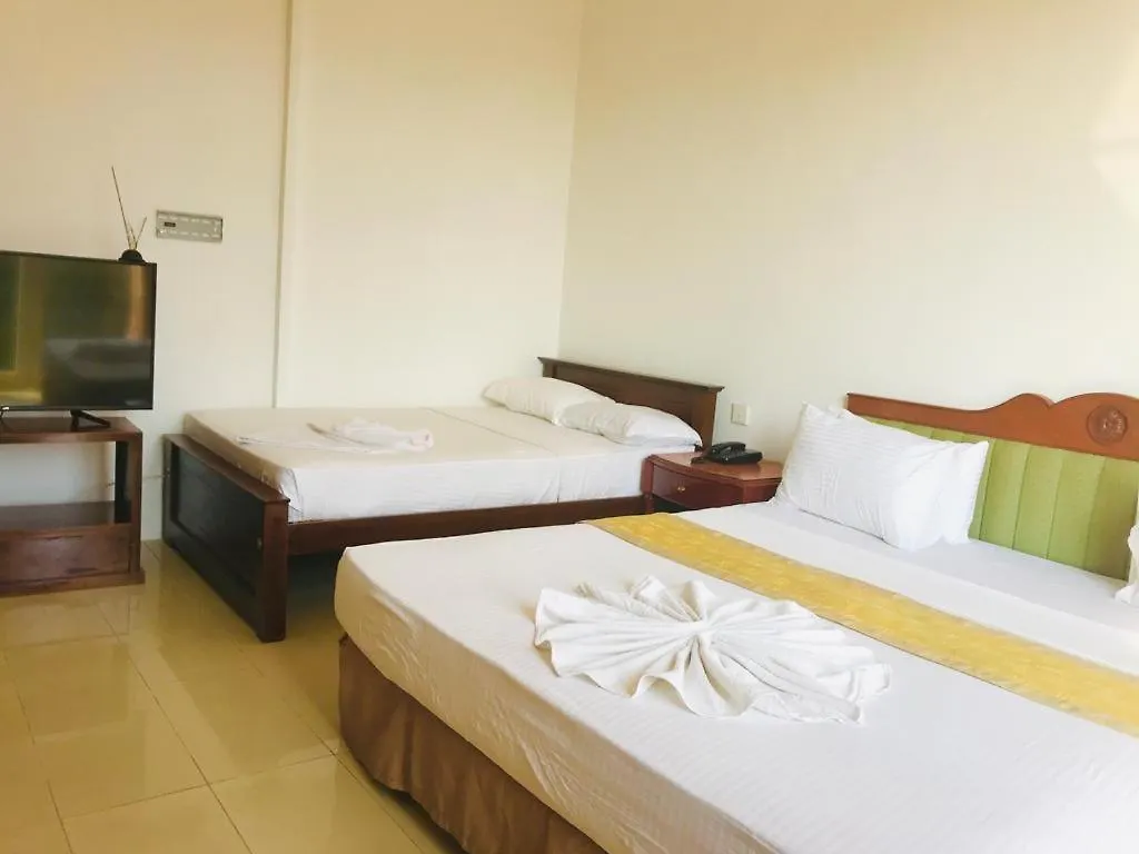 Airport Hotel Dream Paradise Dandugama 2*,  Sri Lanka